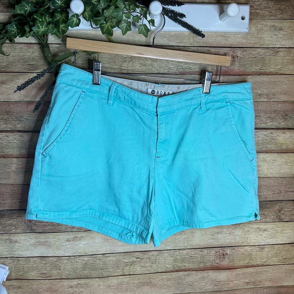 ROXY Green Khaki MIDI Shorts Size 11